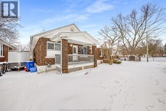 3425 Baby St in Windsor, ON - Building Photo - Building Photo