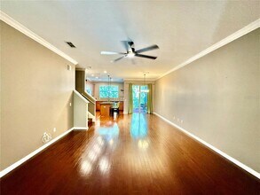 12574 Silverdale St in Tampa, FL - Building Photo - Building Photo