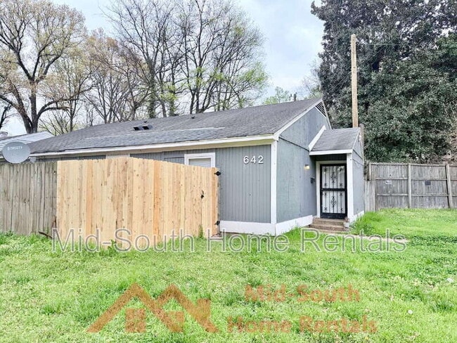 property at 642 Safari Dr