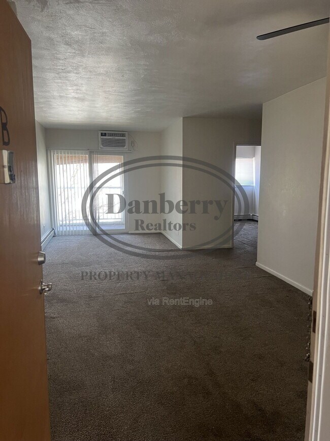 3940 Jackman Rd in Toledo, OH - Building Photo - Building Photo