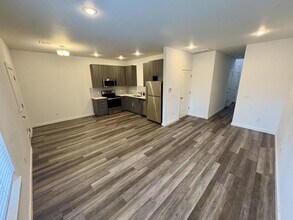 628 N College St in Siloam Springs, AR - Building Photo - Building Photo