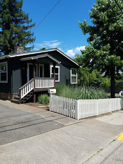 73 Church St in Ashland, OR - Building Photo