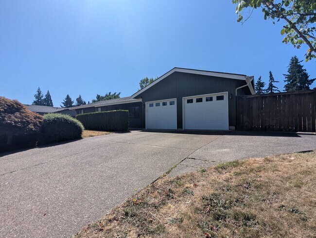 property at 400 Kingsbury Ave
