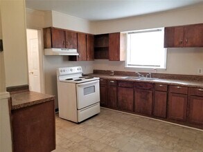 316 Sumerset Dr in Montgomery, AL - Building Photo - Building Photo