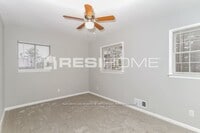 517 Village Ln photo'