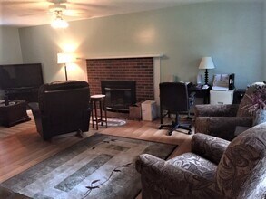 15 Gallen Dr in Concord, NH - Building Photo - Building Photo