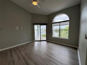 2569 Grassy Point Dr in Lake Mary, FL - Building Photo - Building Photo