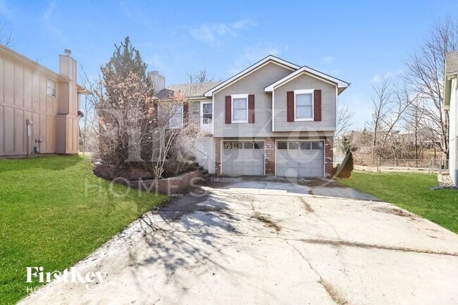 property at 6826 Willis Dr