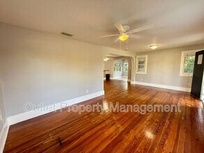 737 Carlson Dr in Orlando, FL - Building Photo - Building Photo