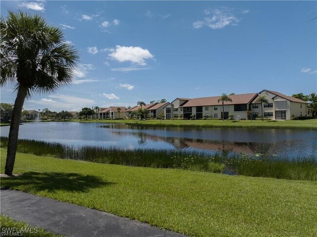 8445 Charter Club Cir in Ft. Myers, FL - Building Photo - Building Photo