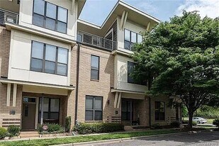 3206 Noda Blvd in Charlotte, NC - Building Photo