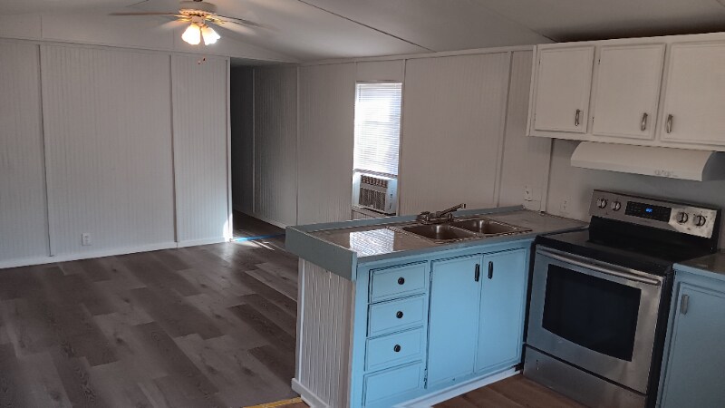 7008 Chestnut Dr in Cocoa, FL - Building Photo
