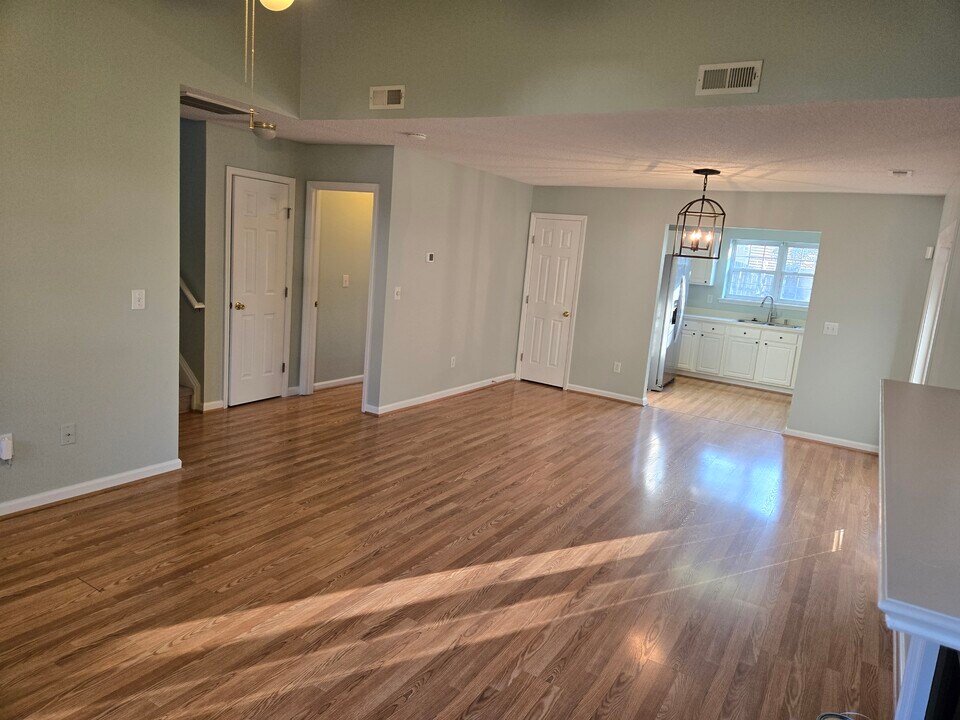 5006 Silhouette Dr in Durham, NC - Building Photo