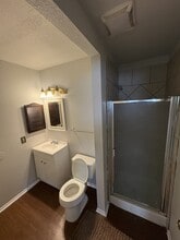 9283 Five Palms Dr, Unit 2 in San Antonio, TX - Building Photo - Building Photo