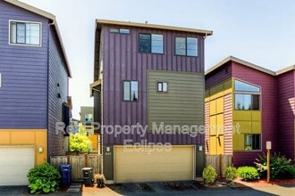 1327 159th Pl SW in Lynnwood, WA - Building Photo - Building Photo