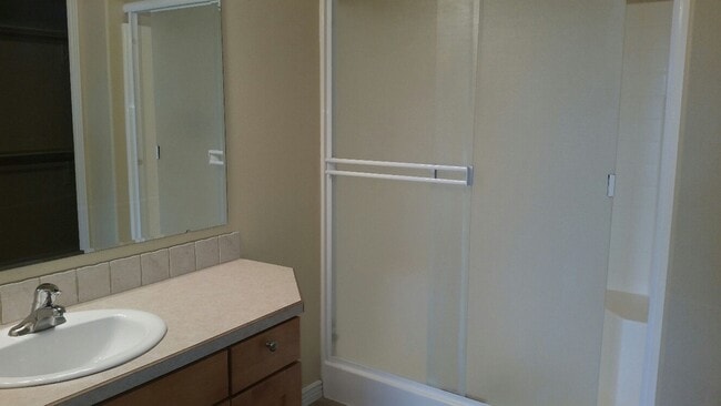 property at 3037 S Jupiter Ave