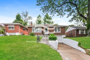 6931 Roland Blvd in St. Louis, MO - Building Photo