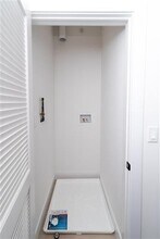 396 Summit Ave in Jersey City, NJ - Building Photo - Building Photo