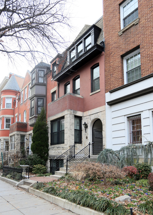 1707 P St NW in Washington, DC - Building Photo