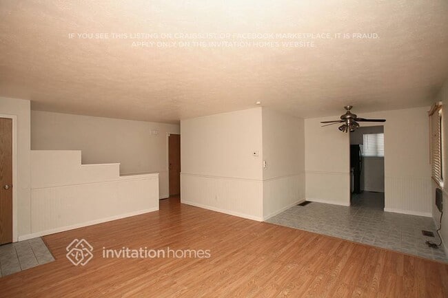 2931 S Tower Way in Aurora, CO - Building Photo - Building Photo