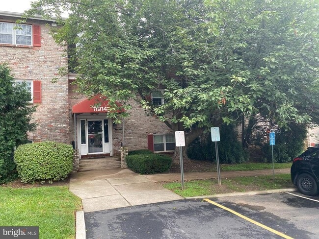 property at 11914 Tarragon Rd