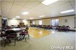 135 Post Ave in Westbury, NY - Building Photo - Building Photo
