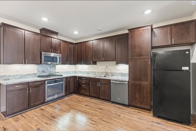 4728 Norris Canyon Rd in San Ramon, CA - Building Photo - Building Photo