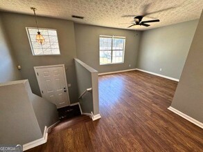 4233 Viewpoint Ln in Ellenwood, GA - Building Photo - Building Photo