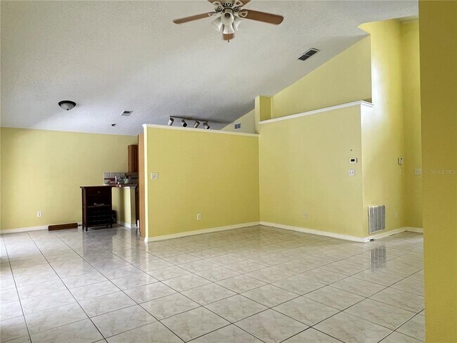 1773 Tillstream Dr in Orlando, FL - Building Photo - Building Photo
