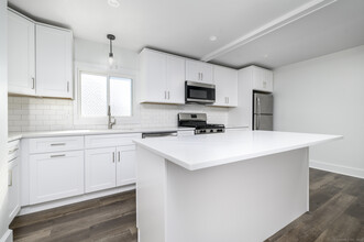 35 Randall Ave in Stamford, CT - Building Photo - Building Photo