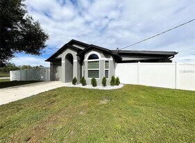 18505 3rd Ave in Orlando, FL - Building Photo