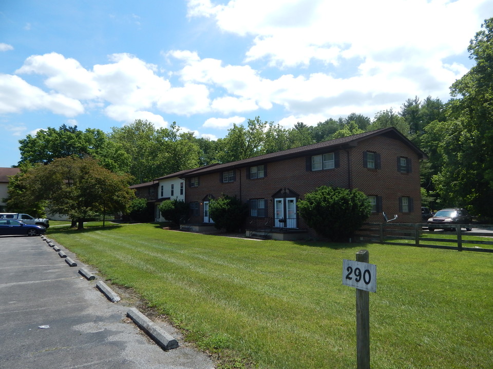 290-292 Alleghany Spring Rd in Shawsville, VA - Building Photo