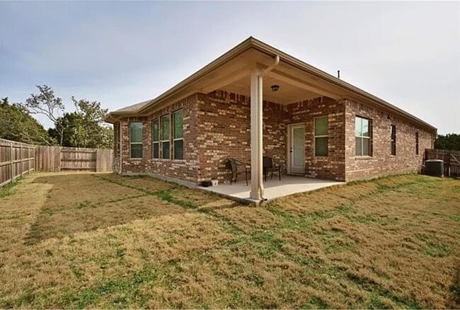 2405 Erica Kaitlin Ln in Cedar Park, TX - Building Photo - Building Photo