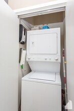 1 E 8th St, Unit # 0505 in Chicago, IL - Foto de edificio - Building Photo