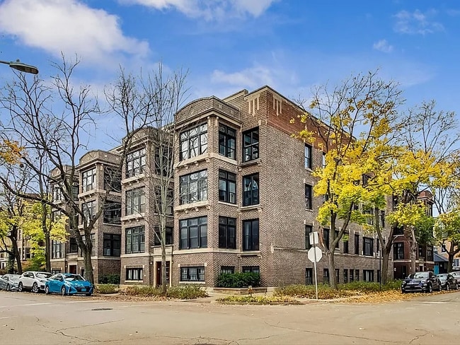 5600 S Blackstone Ave, Unit #3 in Chicago, IL - Foto de edificio - Building Photo