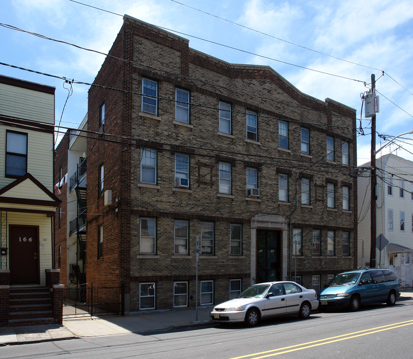 162-164 New York Ave in Newark, NJ - Foto de edificio