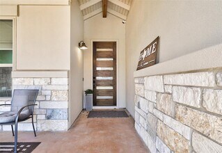 260 Baldovino Skyway in Lakeway, TX - Building Photo - Building Photo