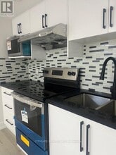 10 Fermoy Rd in Toronto, ON - Building Photo - Building Photo