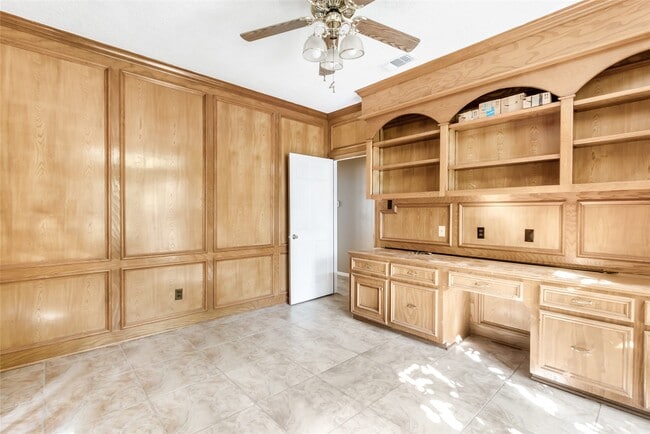 property at 16222 Rutley Cir