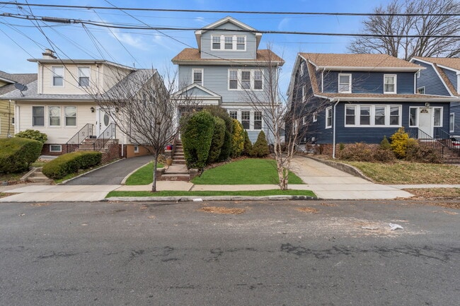 181 Jacoby Street in Maplewood, NJ - Building Photo - Building Photo