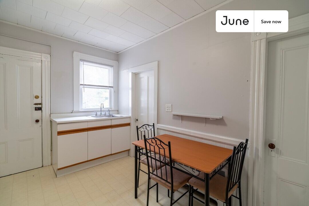 2 Sherman St in Boston, MA - Building Photo