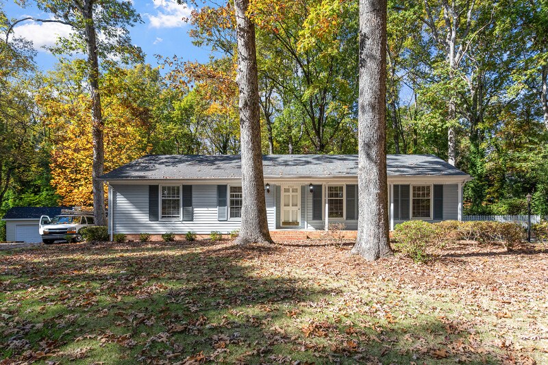 5301 Emerson Dr in Raleigh, NC - Building Photo