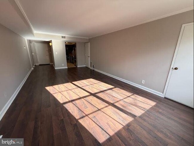 7621 Tremayne Pl in McLean, VA - Building Photo - Building Photo