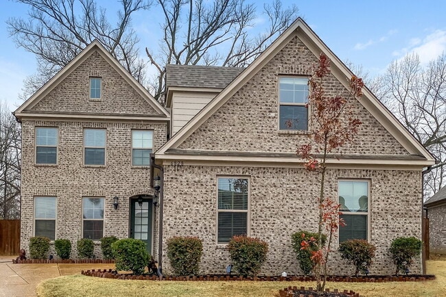 property at 6828 Mourning Dove Ln