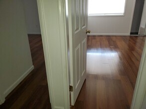 7206 Donnell Pl, Unit D8 in Forestville, MD - Building Photo - Building Photo