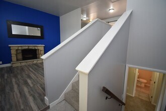 6131 Misty Way in Kearns, UT - Building Photo - Building Photo