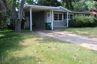 103 S Shadowlawn Dr in Albany, GA - Building Photo