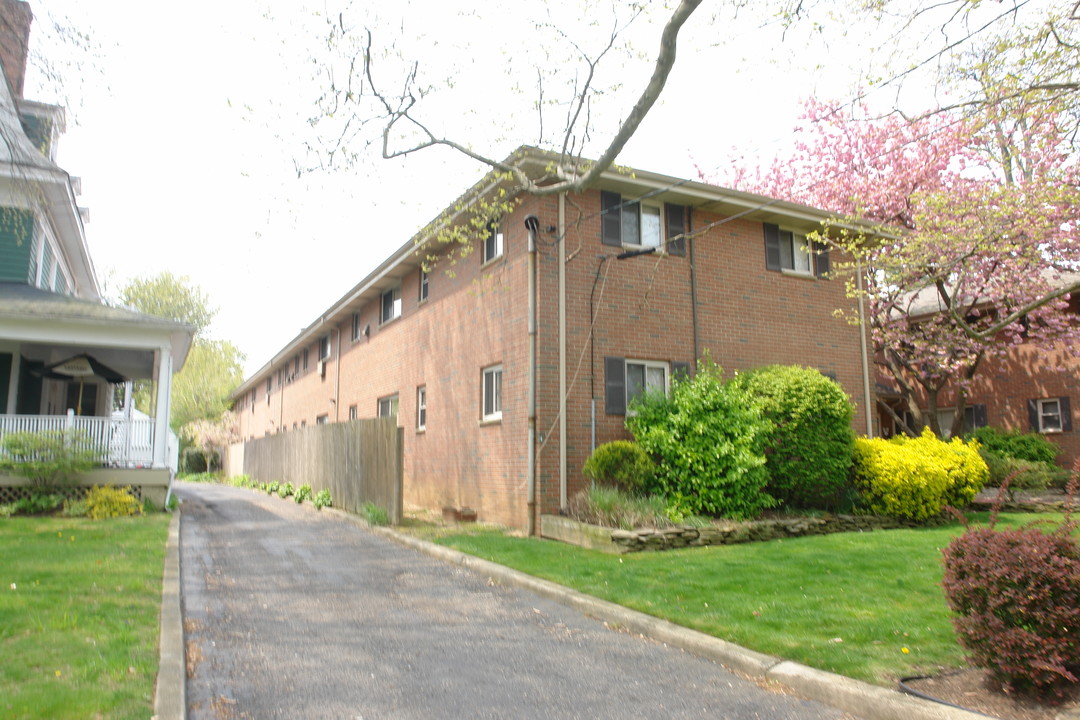 406a Sairs Ave in Long Branch, NJ - Foto de edificio