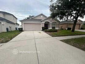 11632 Tropical Isle Ln in Riverview, FL - Building Photo