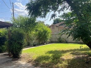 12721 Preston Rd in Dallas, TX - Building Photo - Building Photo
